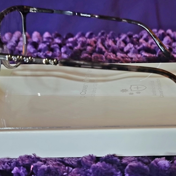 Bebe gorgeous frames - Picture 3 of 3